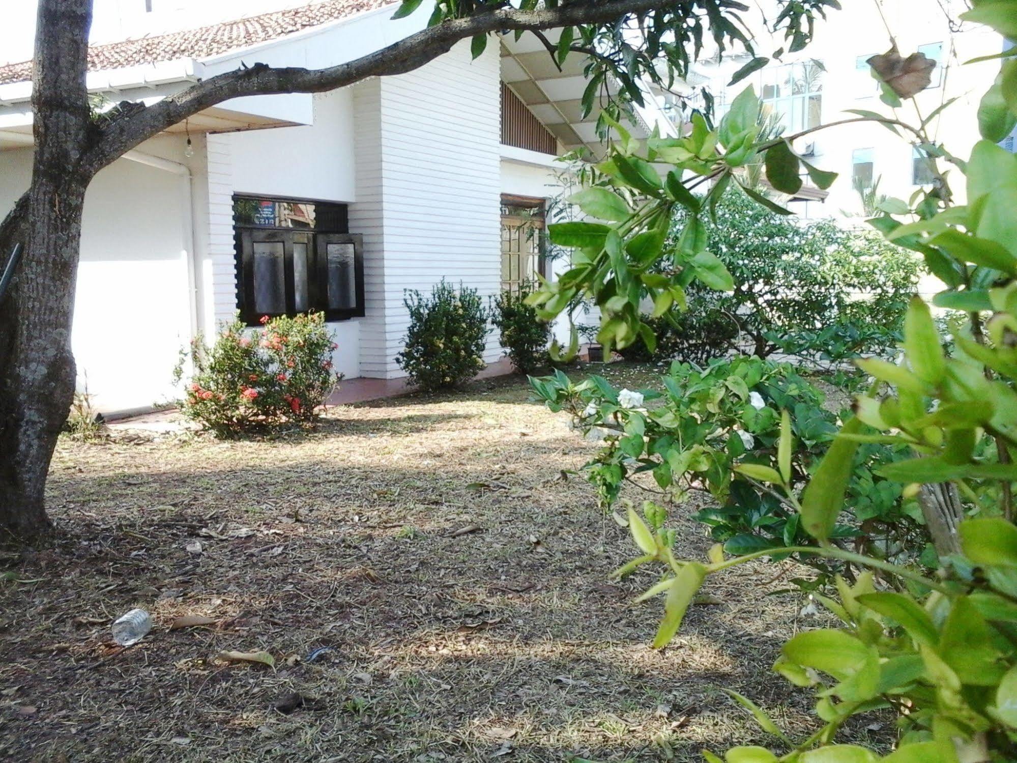 نيجومبو Mazz Homestay المظهر الخارجي الصورة